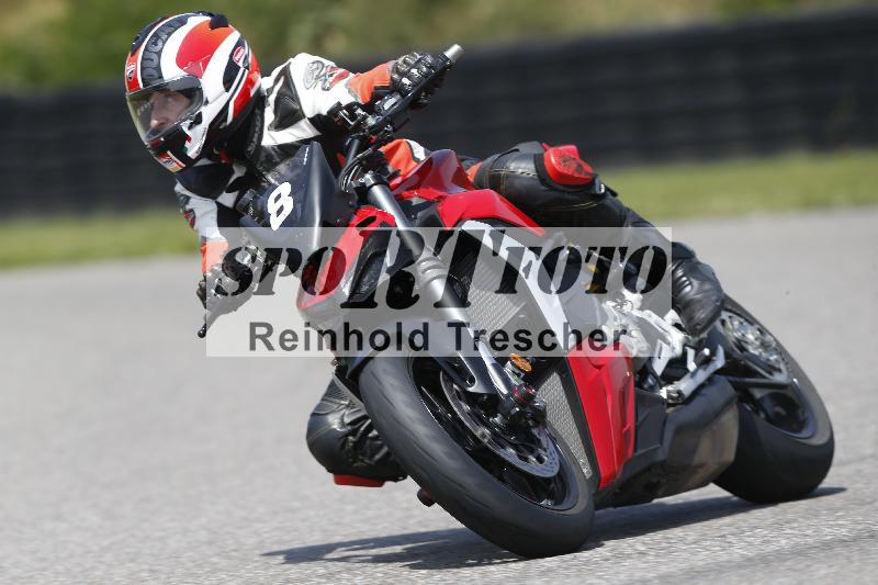 /27 12.06.2025 Ducati Schweiz Trackday Warmup  ADR/gelb-jeaune/8